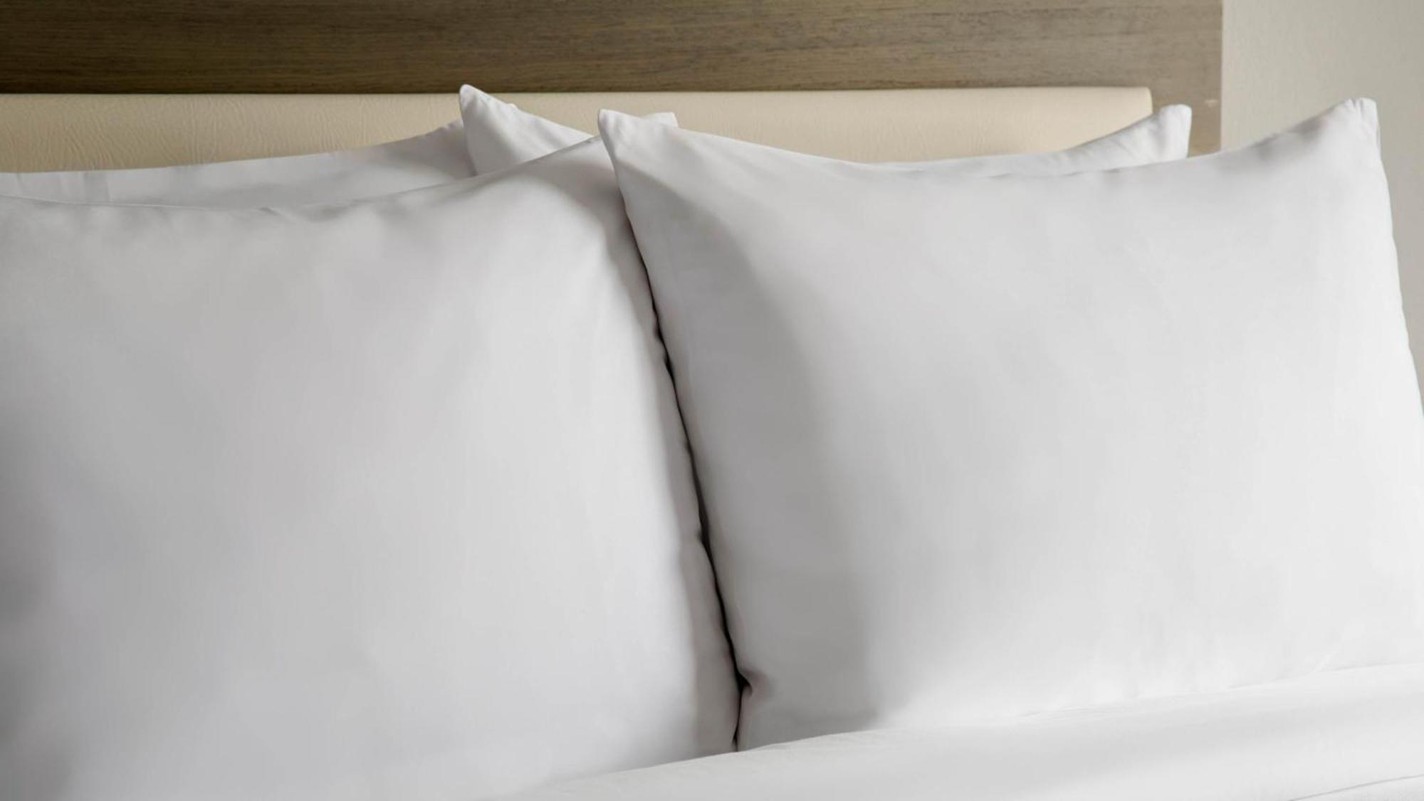 Courtyard By Marriott เบ็ทเทนดอร์ฟ ภายนอก รูปภาพ