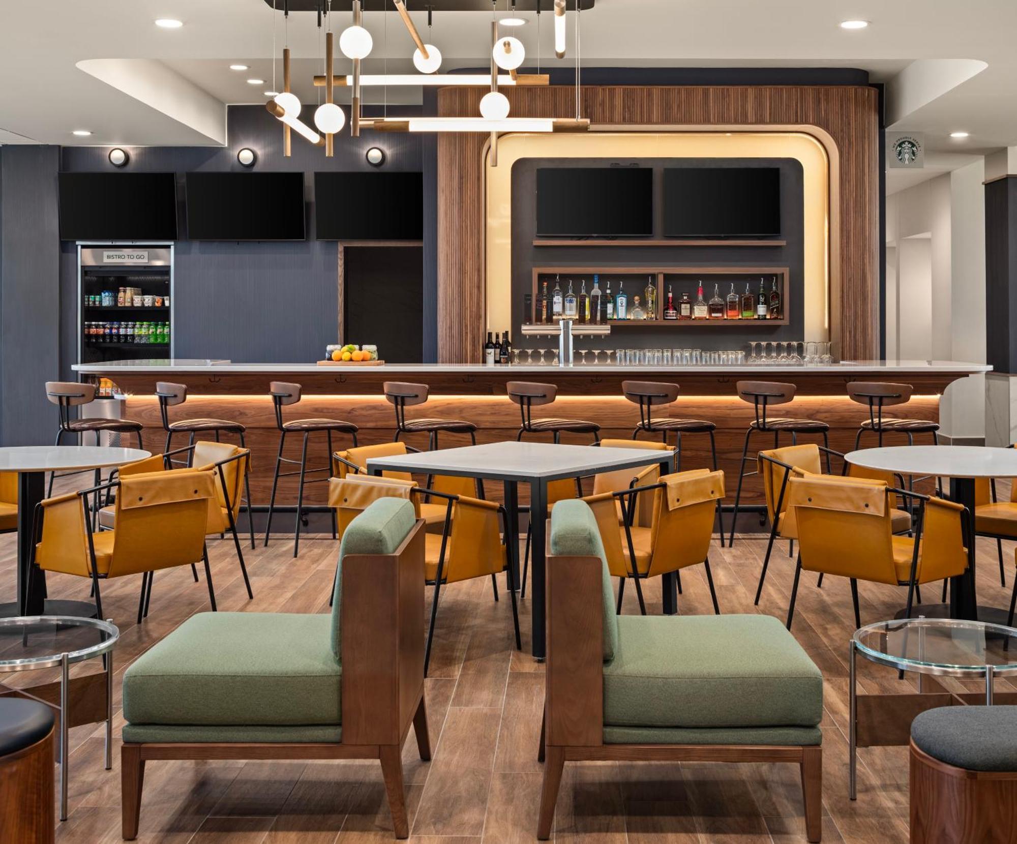 Courtyard By Marriott เบ็ทเทนดอร์ฟ ภายนอก รูปภาพ