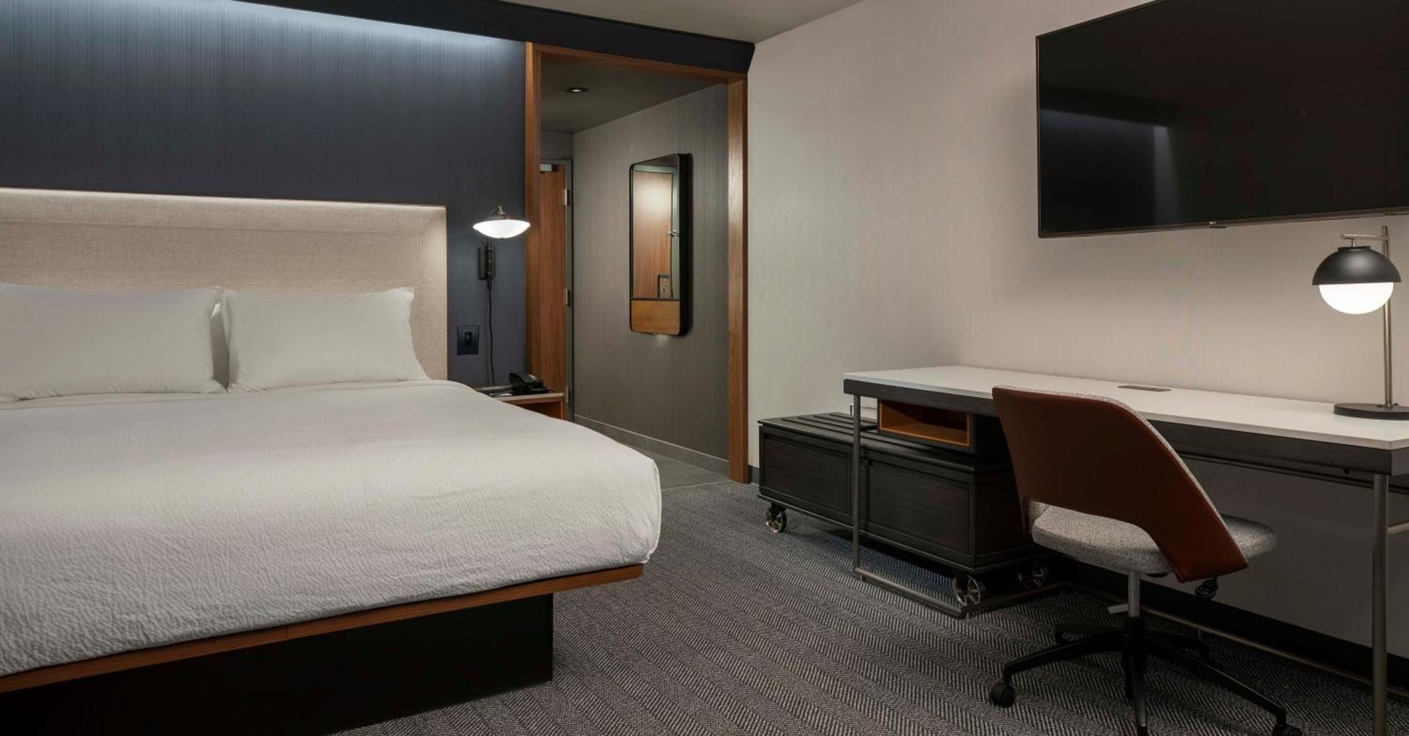Courtyard By Marriott เบ็ทเทนดอร์ฟ ภายนอก รูปภาพ